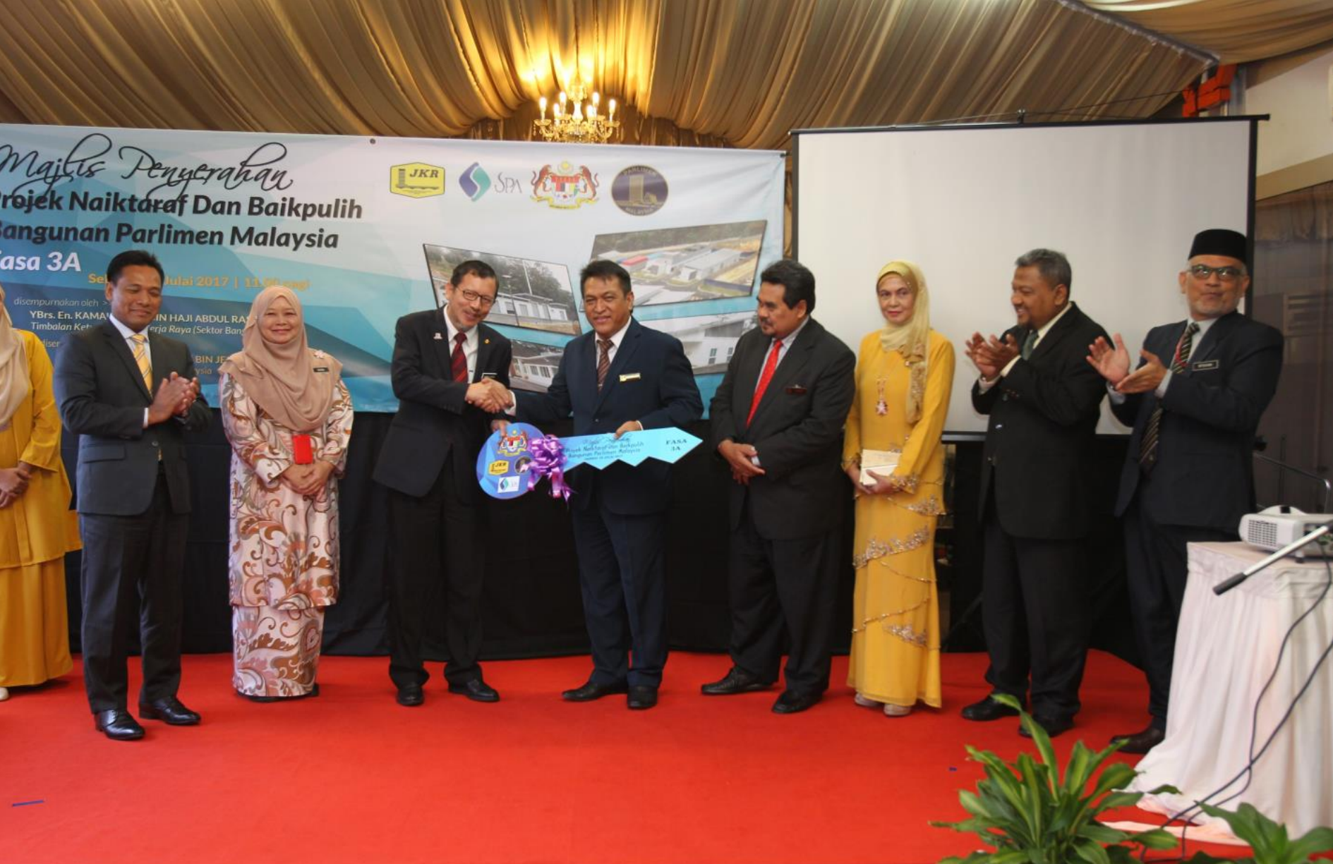 Majlis Penyerahan Projek Naiktaraf Dan Baikpulih Bangunan Parlimen Malaysia (Fasa 3A)