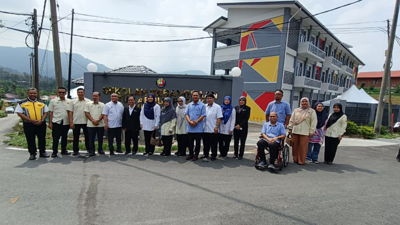 Majlis Penyerahan Projek SK Tun Abdul Razak
